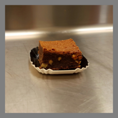 [KAT018] KAT Brownie Tout chocolat 8 pers 